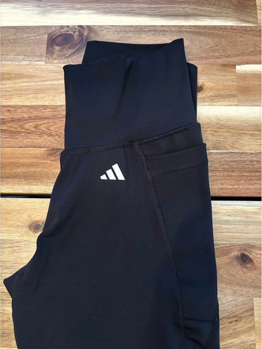 Adidas Black Aeroready High-Waisted Leggings with Side Pocket (2261)